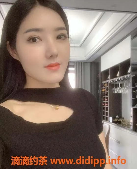 上海楼凤-上海浦东新区25岁年轻妹子，身高165cm，价格500