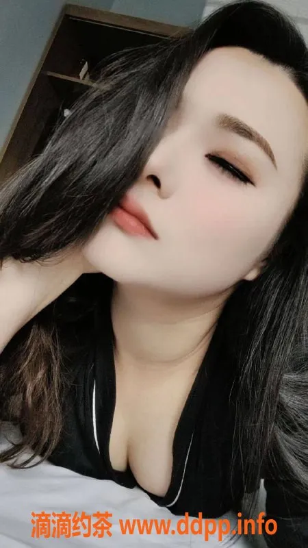 厦门楼凤资源信息,厦门湖里区莫妮卡，电报老师，已验服务！