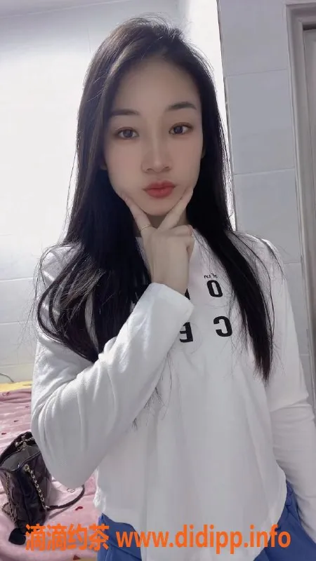 昆明楼凤-官渡区兔兔，6P/12PP专属服务！