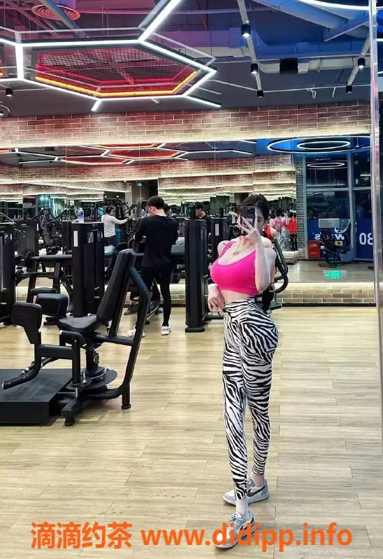 深圳楼凤资源信息,罗湖馨baby，172cm D罩杯，性感诱惑！