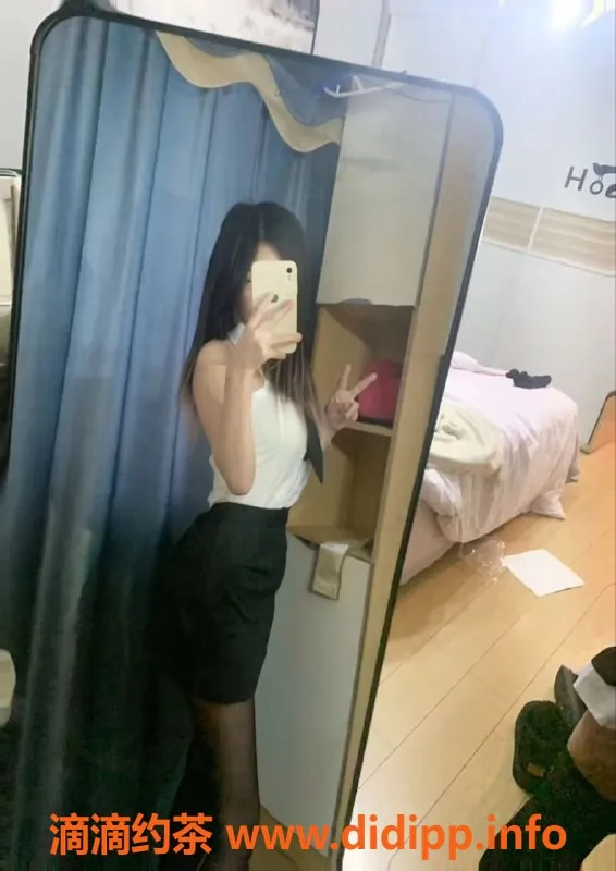 武汉楼凤-津津：甜美女神，服务贴心，价格实惠