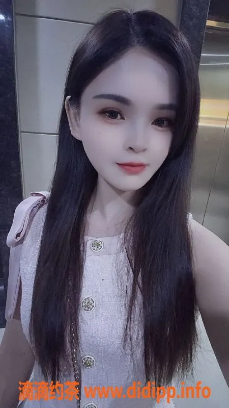 深圳楼凤-罗湖御姐小静，158身高，B杯特惠服务！