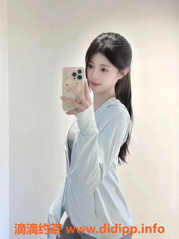 东莞楼凤-东莞米乐，身高169，颜值超高，冲出击体验！