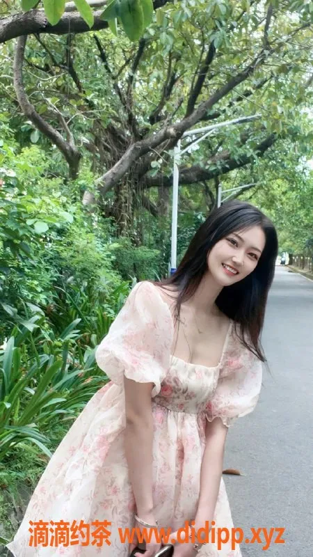 上海楼凤-普陀暖心04年嫩妹，身高168，价格900起