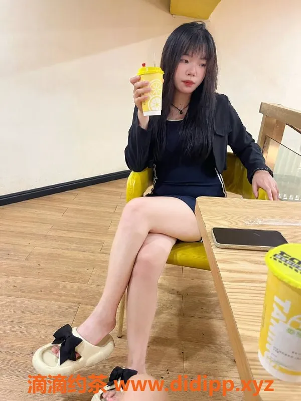 杭州楼凤-拱墅地区适中身材女郎，价格公道