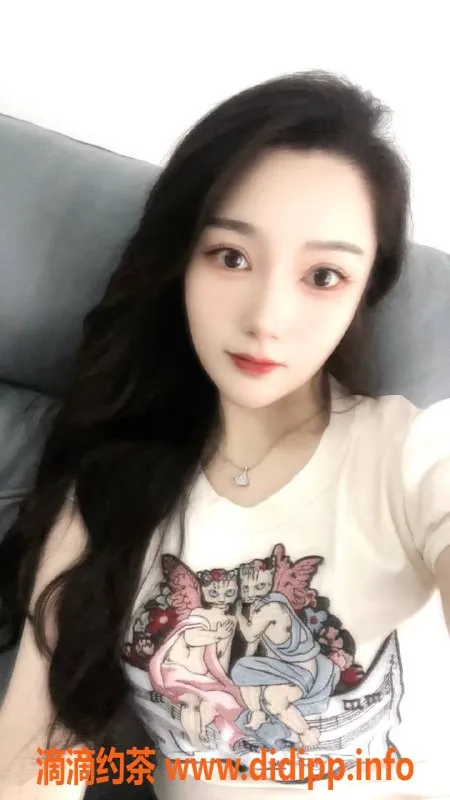 上海楼凤-松江君君，超值10张内8p，15pp服务