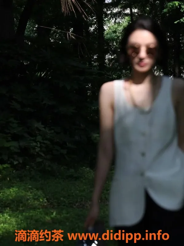 深圳楼凤资源信息,福田瑾一，超值服务仅需1100元！