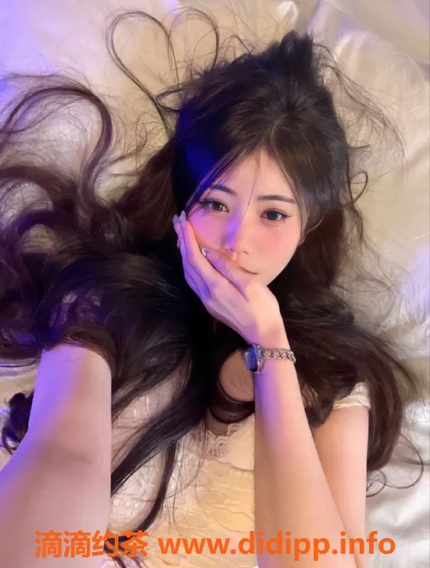 上海楼凤-闵行嫩妹叶若雨，18岁34B只需800元