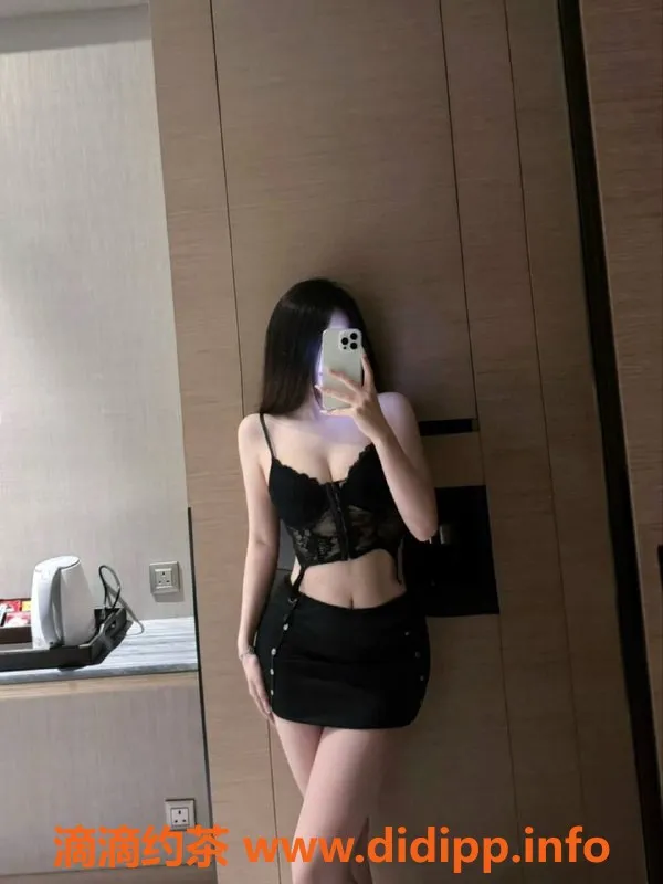 深圳楼凤-福田嫩妹盈盈，168身高C胸围，舌吻服务