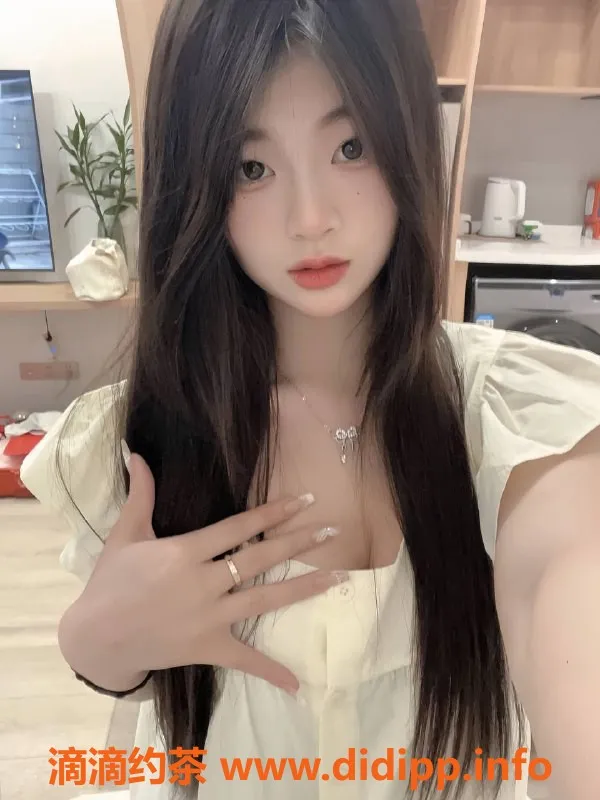 上海楼凤-浦东王幼萌，课费1200，视频认证！