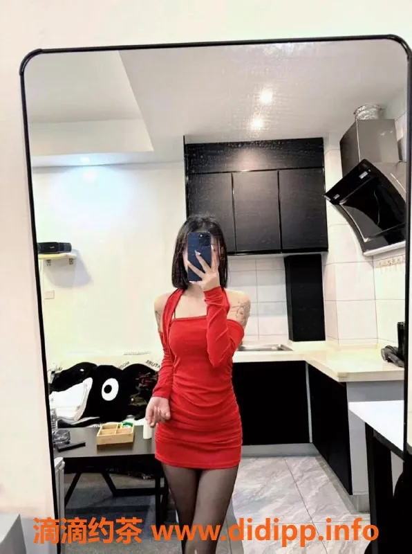 昆明楼凤-官渡区苏琪来袭，价位6P/10PP，满足你的需求！