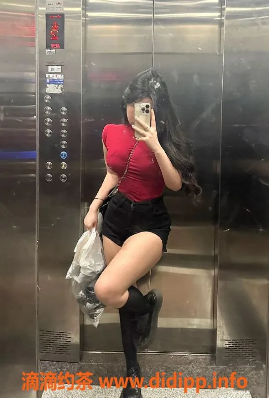 深圳楼凤-南山九儿，胸推、舌吻超赞体验