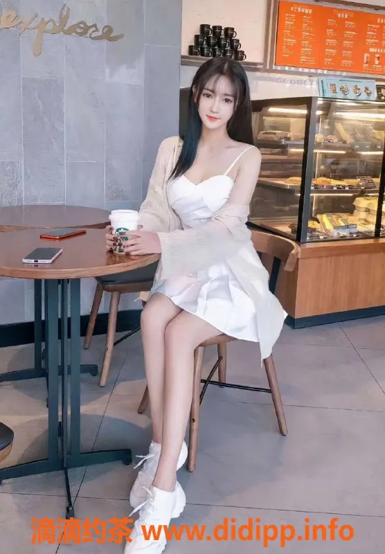 北京楼凤-十里河萌萌，性价比超高的处男杀手