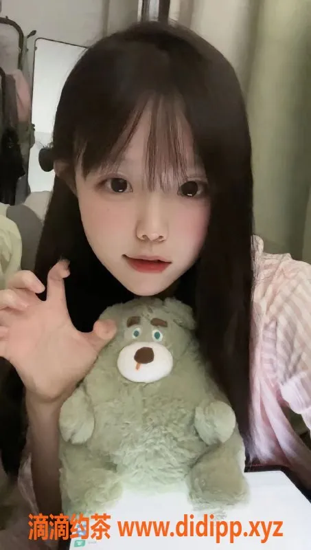 上海楼凤-静安嫩妹小猫，163cm B+胸，超值1100元