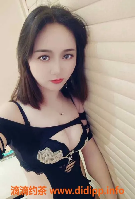 广州楼凤-广州白云静静，25岁萌妹，超值400元体验