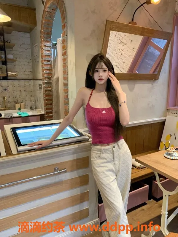 深圳楼凤-福田御姐洛洛，168高挑D罩，舌吻服务仅需P1700