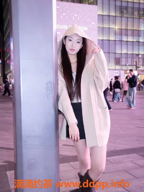 杭州楼凤资源信息,上城希雨野猫，173高软萌，情绪价值满分