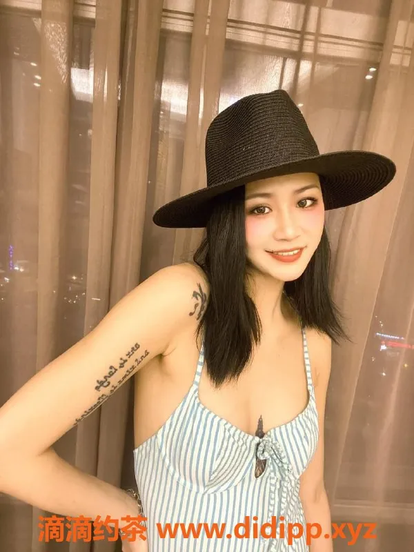 广州楼凤-天河区阿柯，课费1200p起，私聊了解更多！