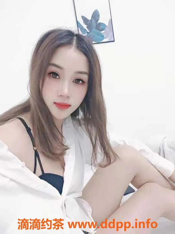 广州楼凤-广州越秀甜甜，163厘米，45公斤，20岁魅力小可爱