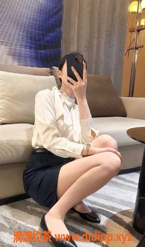 杭州楼凤资源信息,上城区刘念，价格1200-2300，行政秘书服务！