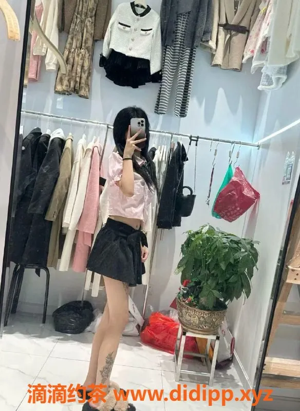 武汉楼凤-光谷新人乐乐，热情服务等你来体验！