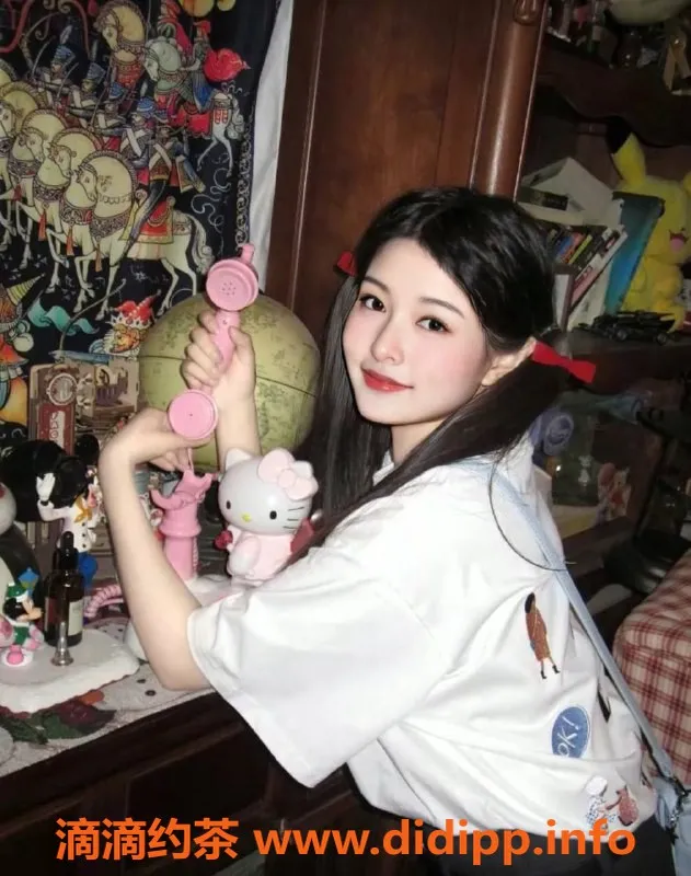 上海spa会所-普陀瑜伽小碗 25岁 36D 50kg 1288元起