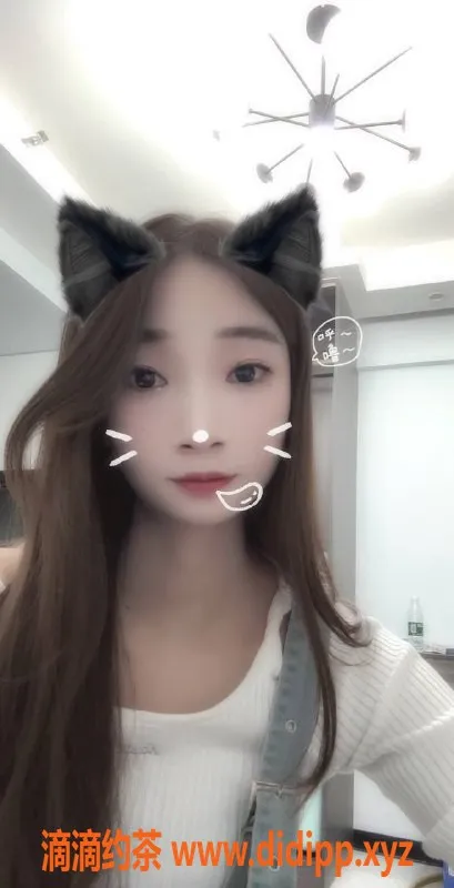 长沙楼凤-雨花区22岁苏小小，身高1.70，服务多样