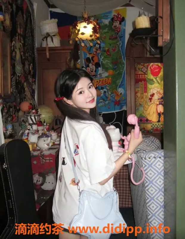 上海spa会所-普陀瑜伽小碗 25岁 36D 50kg 1288元起