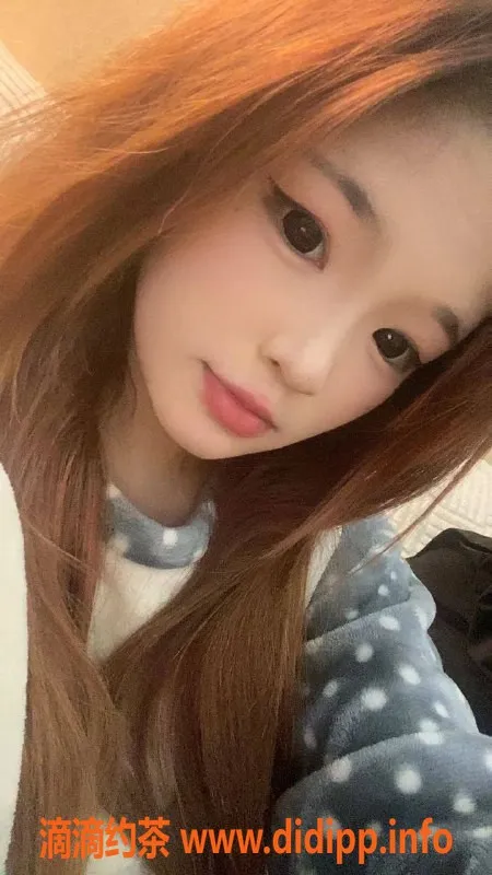 深圳楼凤资源信息,南山蓝欣，嫩妹一枚，800P超值体验