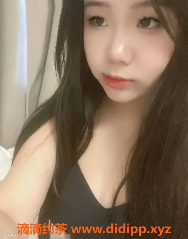 成都上门服务-成都嫩妹文佳，158cm微坦，巨乳服务400元起