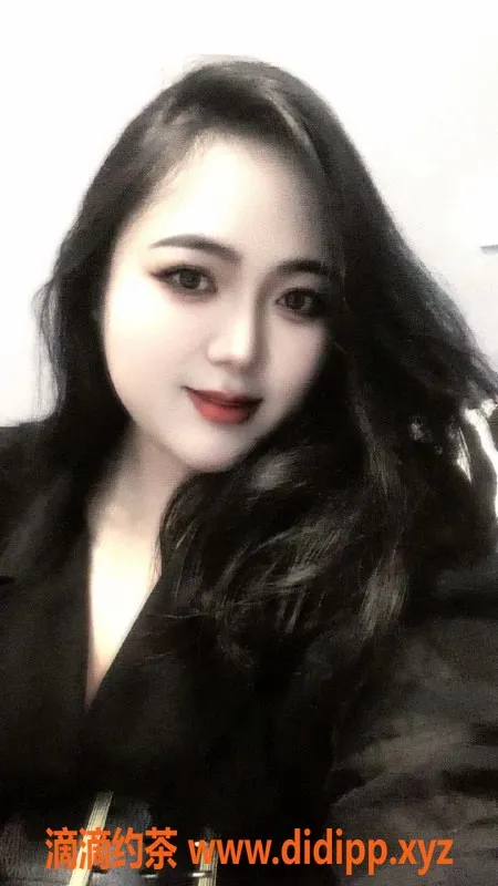 昆明楼凤资源信息,五华区小艾：18岁，5p/8pp，服务多样