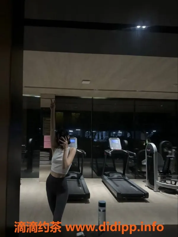 南京楼凤资源信息,南京江宁区晚晚，私聊预约只需600-700元