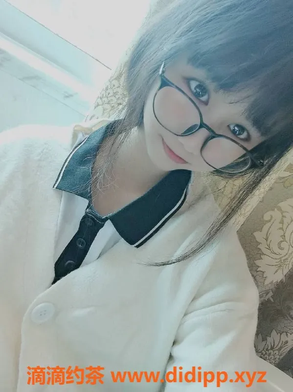 北京楼凤-朝阳三里屯小不点，19岁玲珑小女友