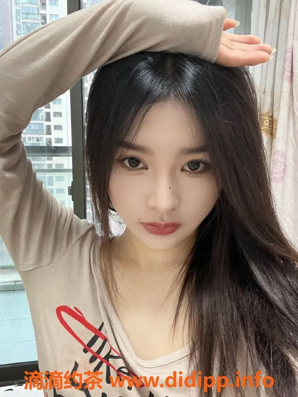 杭州楼凤资源信息,上城晶晶，巨乳美妞8p起，69服务超值