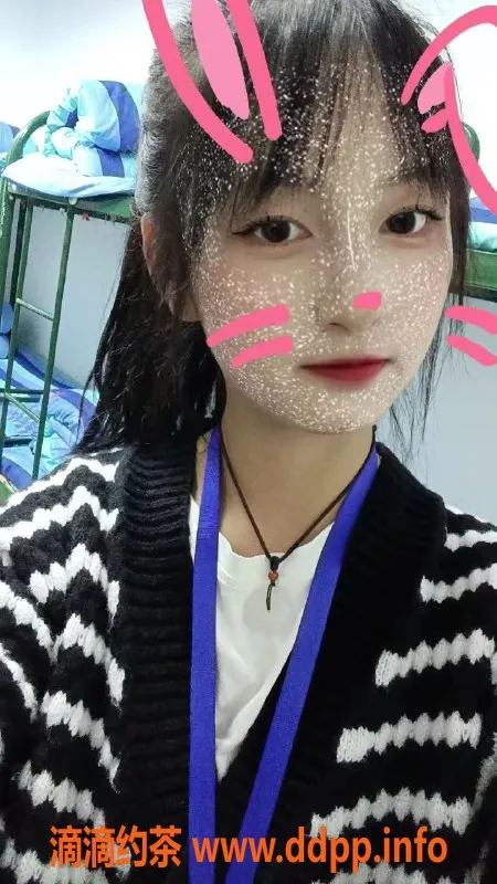 杭州楼凤-青玥：158cm童颜巨乳学生妹，上城1200p