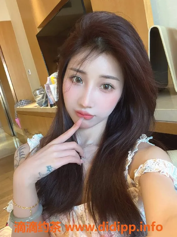 上海上门服务-上海高端外围|05后清纯小妹全套服务