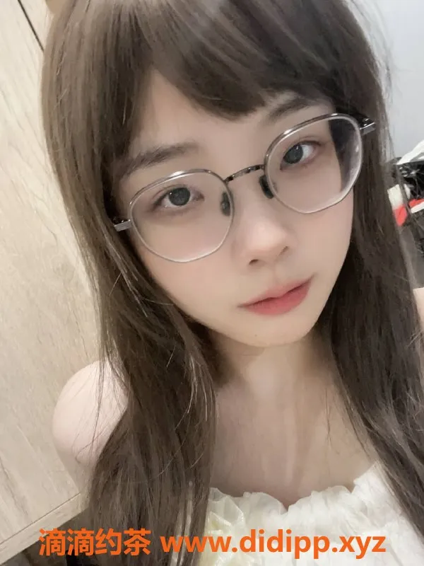 东莞楼凤资源信息,柠萌 南城优质服务，P/700 PP/1300