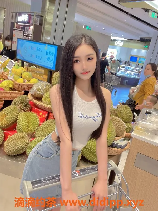 杭州楼凤资源信息,杭州嫩妹艺涵，巨乳可69，课费10p起