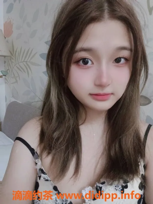 广州楼凤-番禺晓晓，800元玩转舌吻与69服务