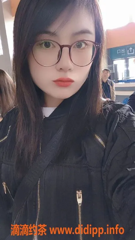 昆明楼凤-五华区莉莉，价位5P 8PP，服务多样等你来体验！