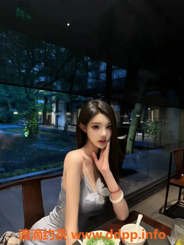 深圳楼凤资源信息,南山高端极品叶灵儿，176高挑身材，38E胸围