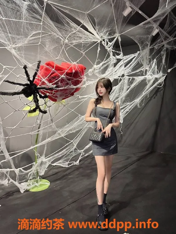 深圳楼凤-深圳福田灿灿，1500元起，超值体验