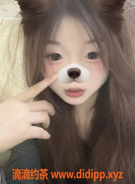 成都楼凤-成都16岁嫩妹雪梨，身高155，服务好价优