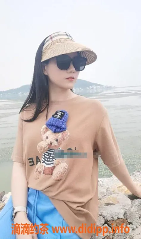 广州楼凤-越秀区25-30岁越秀老师一恬400元全套服务