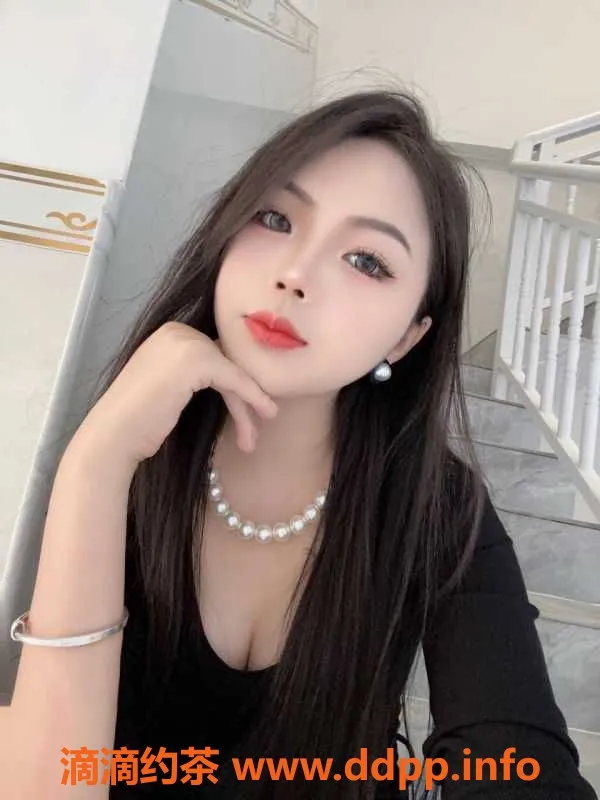 深圳楼凤-南山性感大胸御姐婷婷，165cm，600元体验