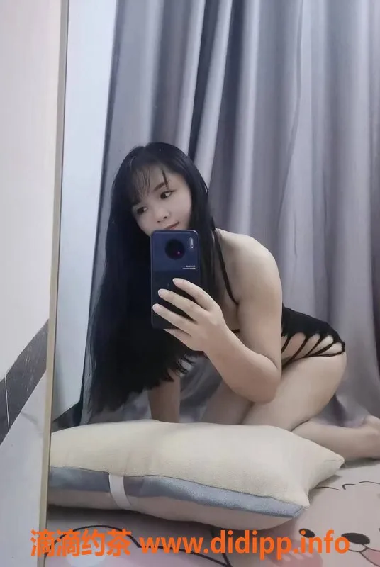 广州楼凤-海珠佳妮，500/900元享优质服务