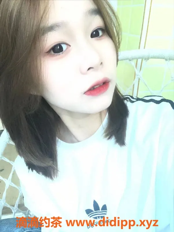 上海楼凤资源信息,上海小🍑美女，服务超赞，随叫随到