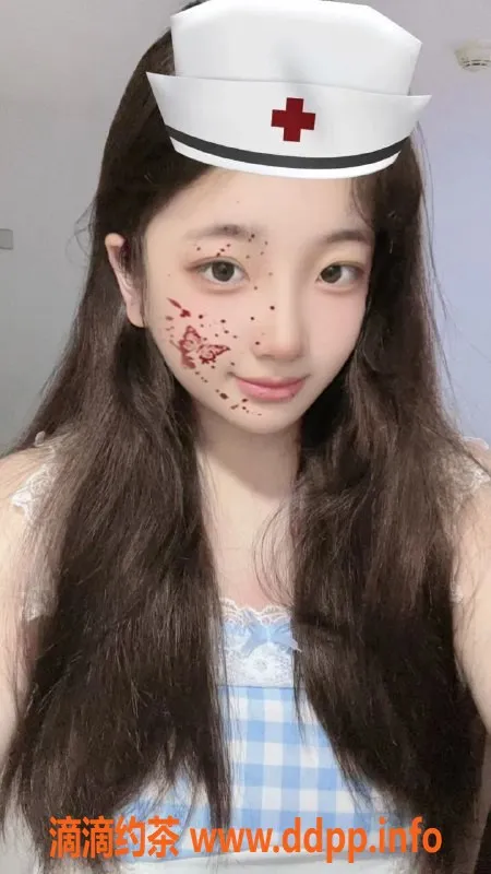 成都楼凤-成都多多，身高160，微坦巨乳，400元全套服务