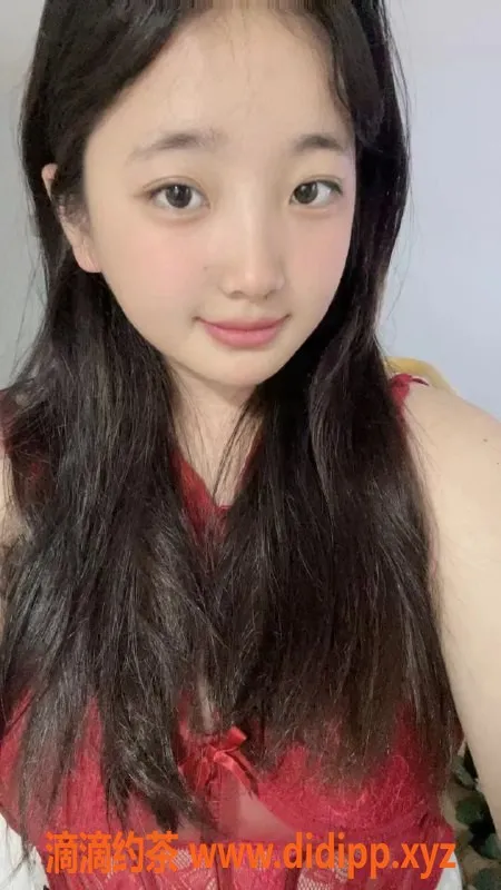 成都楼凤资源信息,成都多多，身高160，微坦巨乳，400元全套服务