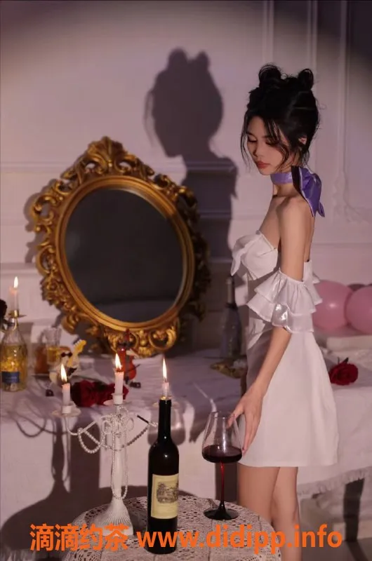 北京楼凤-朝阳婷婷，大学生兼职，800元起可夜服务